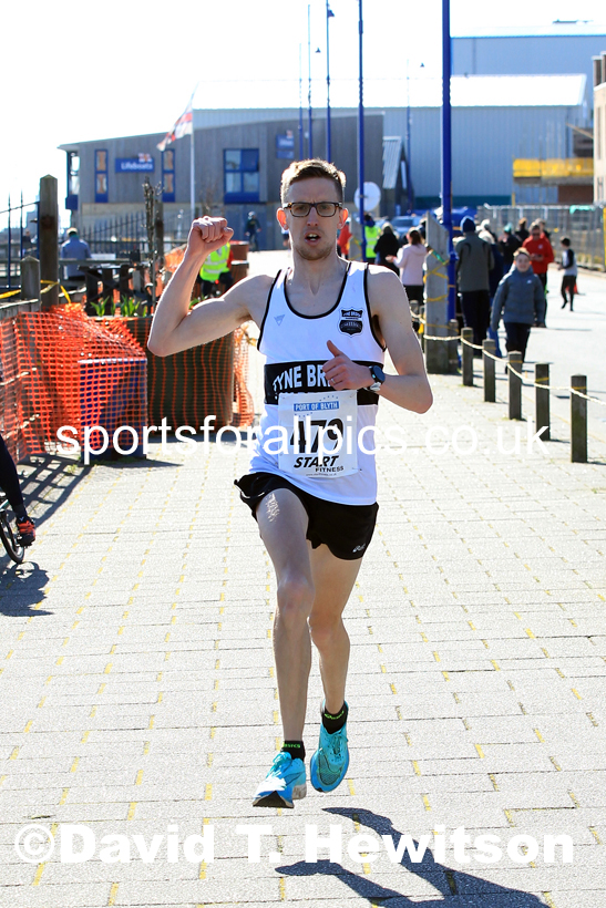 Blyth 10k Road Race, Sunday, April 3rd.  Photo: David T. Hewitson/Sports for All Pics